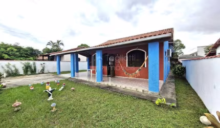 Casa à venda no bairro Iguabinha em Araruama/RJ