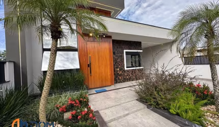 Excelente Casa Térrea com aproximadamente 112m², no Loteamento Alta Vista em Potecas/São José.