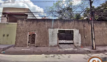 Terreno à venda, 270 m² por R$ 270.000,00 - Bonsucesso - Fortaleza/CE