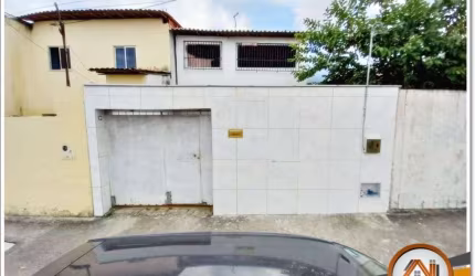 Casa com 4 dormitórios à venda, 196 m² por R$ 240.000,00 - Mondubim - Fortaleza/CE