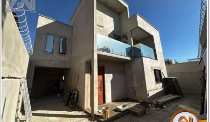 Casa com 3 dormitórios à venda, 211 m² por R$ 1.290.000,00 - Parangaba - Fortaleza/CE