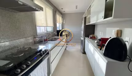 Apartamento à venda de 157m², com 3 dormitórios e  no Cambuí em Campinas/SP
