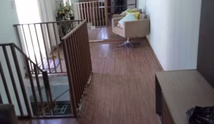 Apartamento Duplex em Jardim Santo Expedito  -  Guarulhos