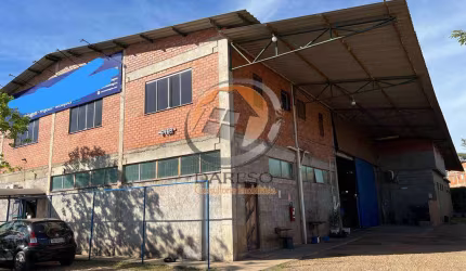 PAVILHÃO INDUSTRIAL NA RS-118 COM ÁREA DE 2.695,00