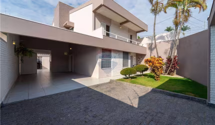 Casa à venda com 3 dormitórios, 5 vagas, piscina no Jardim Samambaia - Jundiaí SP