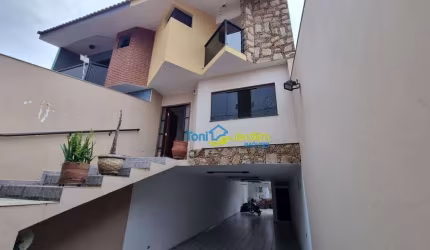Sobrado com 4 dormitórios à venda, 258 m² por R$ 795.000,00 - Vila Curuçá - Santo André/SP