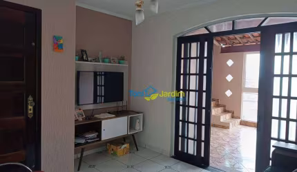 Sobrado com 2 dormitórios à venda, 225 m² por R$ 400.000,00 - Condomínio Maracanã - Santo André/SP