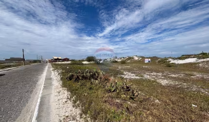 Lote de 490m² no bairro Foguete em Cabo Frio