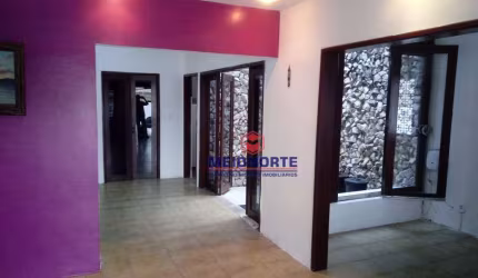 Casa com 3 dormitórios à venda, 250 m² por R$ 650.000 - Jardim Renascença - São Luís/MA