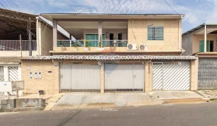 Casa no Conjunto Shangrillá - Parque 10