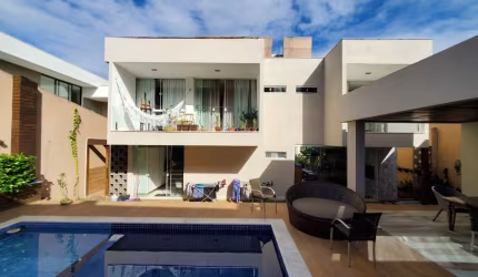 Luxuosa Casa Mobiliada com Energia Solar em Alphaville 2, Salvador - Venda ou Aluguel Anual