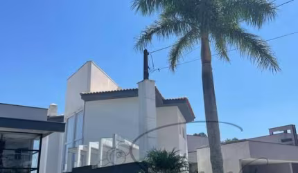 SOBRADO Á VENDA NO CONDOMINIO ARUÃ ECO PARCK LAGOS COM 3 SUI