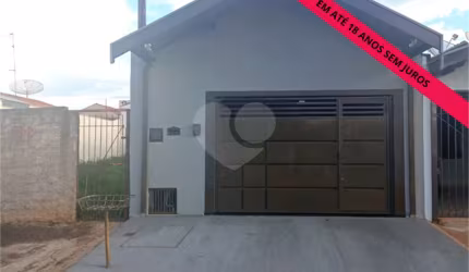 Casa térrea com 2 quartos à venda em Loteamento Chácaras Nazareth Ii - SP
