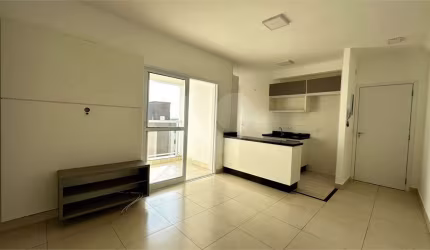 Apartamento com 3 quartos para locação em Glebas Califórnia - SP