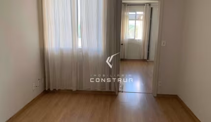 APARTAMENTO À VENDA NO JARDIM PROENÇA EM CAMPINAS/SP.