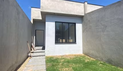 Casa para Venda em Mogi das Cruzes, Vila Mogilar, 2 dormitórios, 2 banheiros, 2 vagas