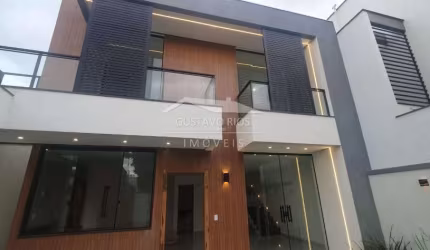 Casa 3 quartos, 1 suíte com piscina