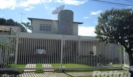 Casa à venda, 4 quartos, Umuarama - Uberlândia/MG - Rotina Imobiliária