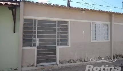Casa à venda, 2 quartos, Martins - Uberlândia/MG - Rotina Imobiliária