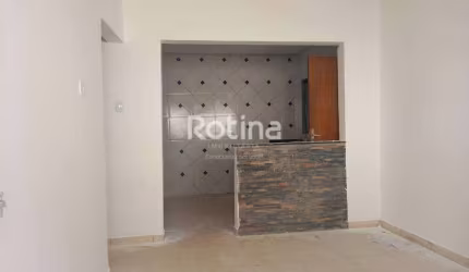 Casa à venda, 3 quartos, Presidente Roosevelt - Uberlândia/MG - Rotina Imobiliária