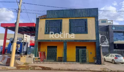 Casa Comercial à venda, Santa Mônica - Uberlândia/MG - Rotina Imobiliária