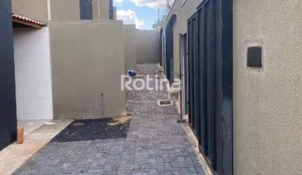 Casa à venda, 2 quartos, Jardim Holanda - Uberlândia/MG - Rotina Imobiliária