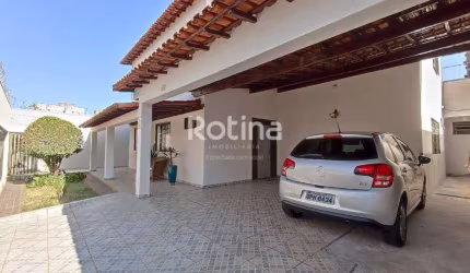 Casa à venda, 4 quartos, Santa Mônica - Uberlândia/MG - Rotina Imobiliária