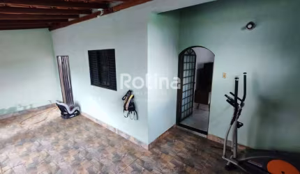 Casa à venda, 2 quartos, Pampulha - Uberlândia/MG - Rotina Imobiliária