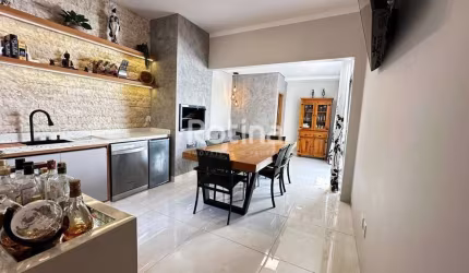 Casa à venda, 3 quartos, Granada - Uberlândia/MG - Rotina Imobiliária