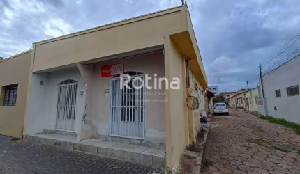 Casa à venda, 1 quarto, Martins - Uberlândia/MG - Rotina Imobiliária