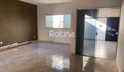 Casa à venda, 3 quartos, Jardim Europa - Uberlândia/MG - Rotina Imobiliária