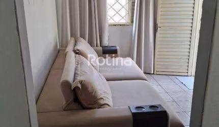 Casa à venda, 3 quartos, Aclimação - Uberlândia/MG - Rotina Imobiliária