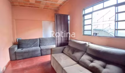 Casa à venda, 3 quartos, Osvaldo Rezende - Uberlândia/MG - Rotina Imobiliária