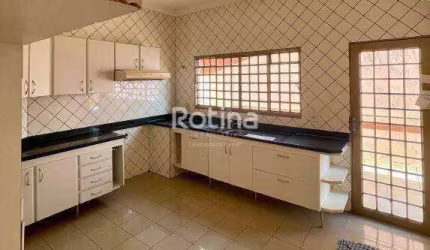 Casa à venda, 3 quartos, Jardim Karaíba - Uberlândia/MG - Rotina Imobiliária