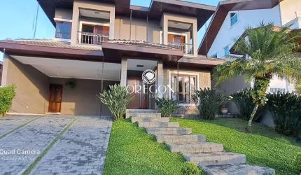 Linda casa em condomínio no Urbanova em São José dos Campos - SP