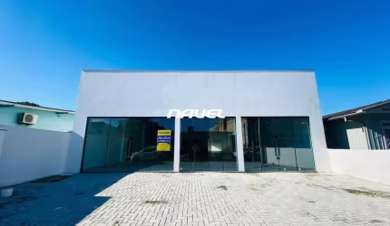 GALPÃO PARA LOCAÇÃO NO CENTRO DE NAVEGANTES/SC
