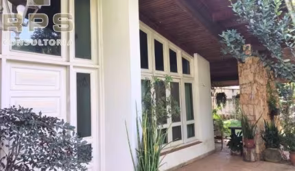 Casa à venda Vila Santista Atibaia - SP, Imovel com 03 dormitórios , sendo 01 suite com hidromassagem , sala de estar com lareira , sala de jantar e s