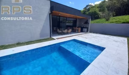Casa à venda Com 4 suítes amplas, todas equipadas com closet. Casa terrea mobiliada Residencial Itaporã