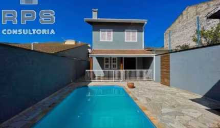 Casa na Vila Giglio com 03 quartos , 01 suite , sala 02 ambientes , 04 banheiros , área gourmet com piscina, garagem coberta