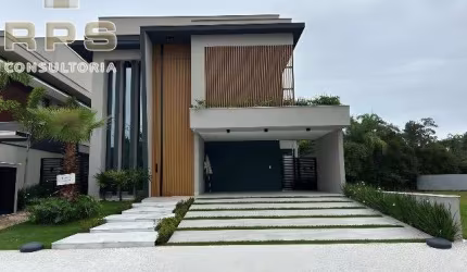Casa alto padrão com 6 Suítes, Sauna, Piscina Aquecida com cascata, SPA para 8 lugares ,Praça de fogo na Riviera Golf Club Módulo 11