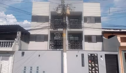 Charmoso Apartamento de 2 Dormitórios à Venda
