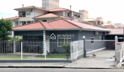 Casa à venda, 4 quartos, 1 suíte, 2 vagas, Canasvieiras - Florianópolis/SC
