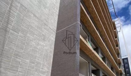 Apartamentos com varanda / sacada gourmet e área de lazer na cobertura a 200m da praia de Manaíra - AP0595