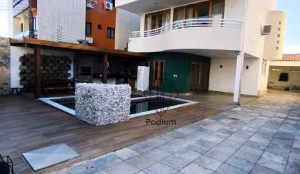 Casa 1º andar com piscina e projetados a 120m da praia do Bessa - CA0189