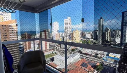 Apartamento com vista para o mar e área de lazer na cobertura em Manaíra - AP2653