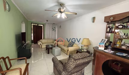 Casa com 3 dormitórios à venda, 500 m² por R$ 3.600.000,00 - Bosque da Saúde - São Paulo/SP