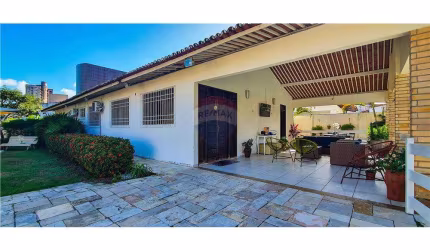 Casa com 4 quartos à venda em Capim Macio