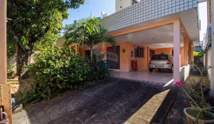 Investidor, Casa disponível para Venda em Ponta Negra?