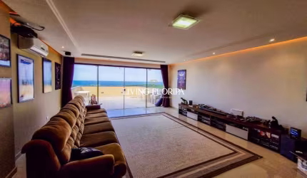 Casa em condomínio fechado com 4 quartos à venda na Rua Manoel Pedro Vieira, 810, Morro das Pedras, Florianópolis por R$ 4.990.000