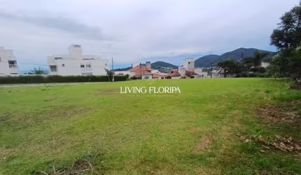 Terreno à venda na Rua Professor Salvio Guilhon Gonzaga, 50, João Paulo, Florianópolis por R$ 3.200.000